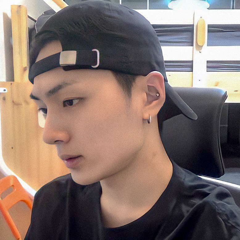 제이 (ENHYPEN)의 최신 사진