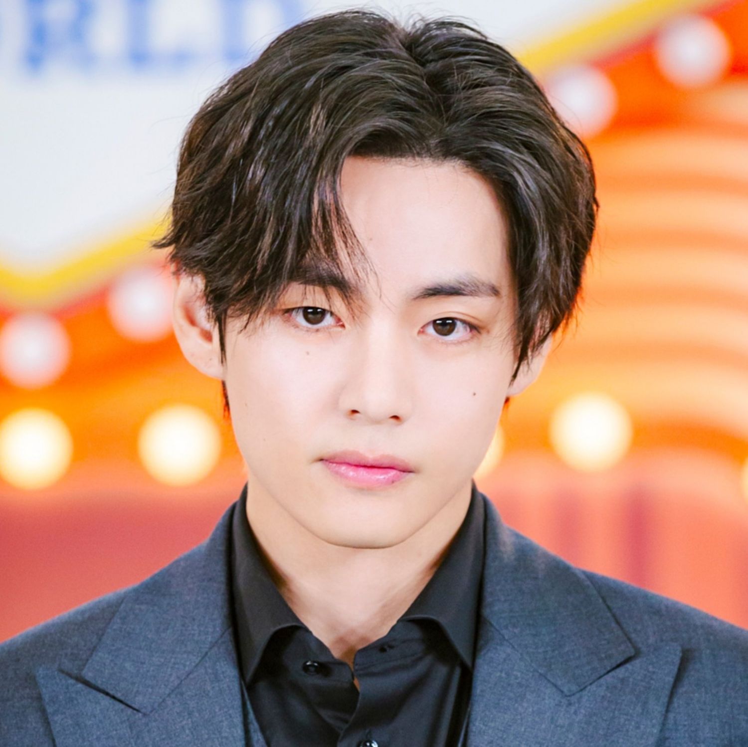 Latest photo of V (BTS)