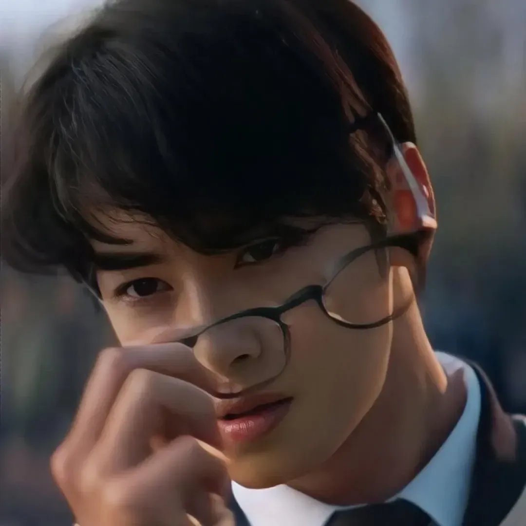 Behind-the-scenes cut of Eunwoo (ASTRO)