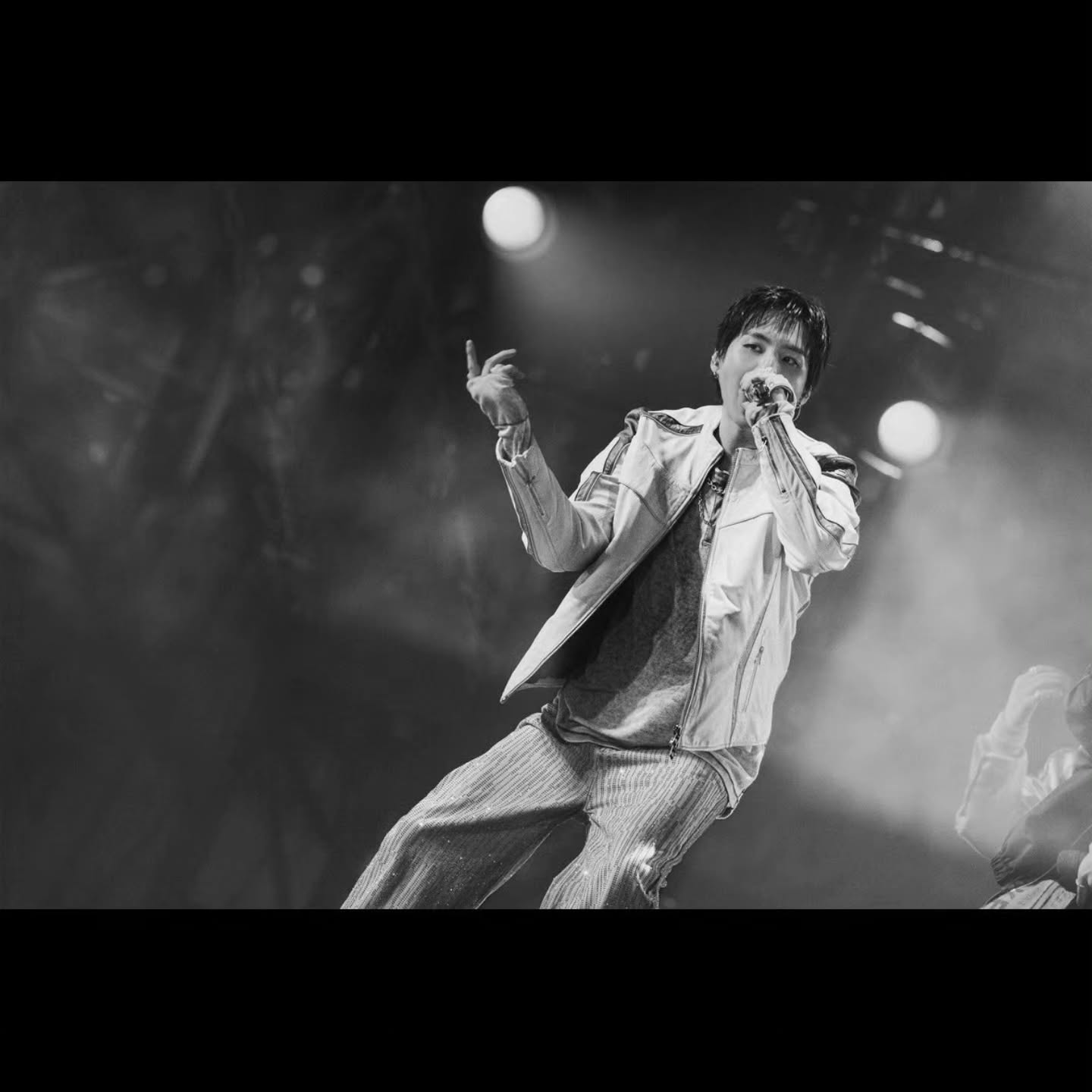 Foto aktivitas terbaru SUGA (BTS)
