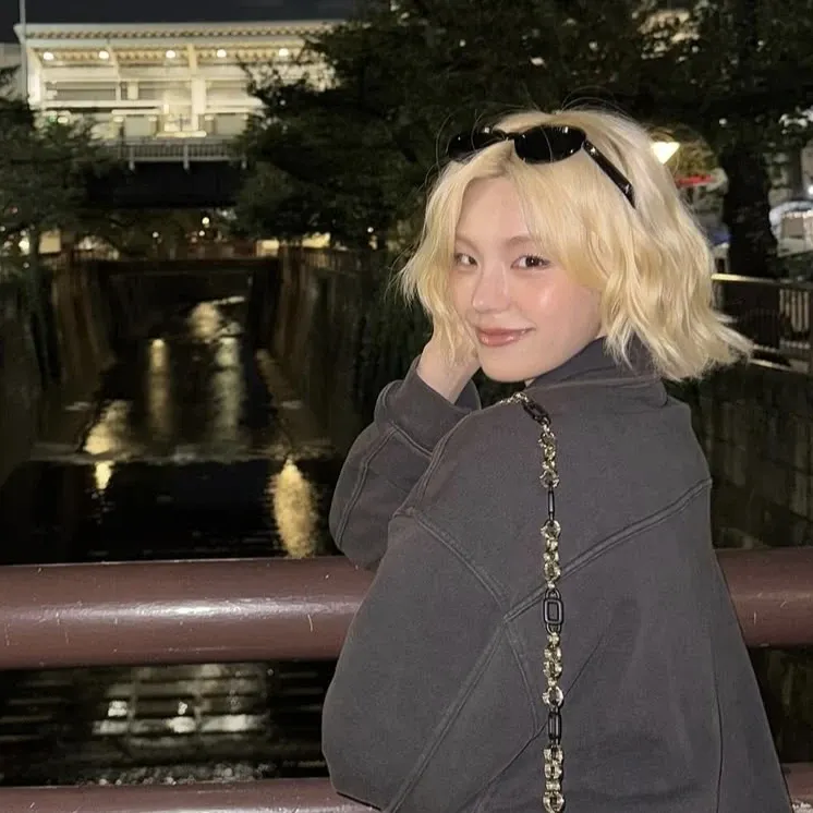 Recent activity shot of Yeji (ITZY)