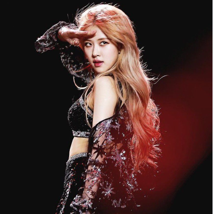 ROSÉ (BLACKPINK)的最新活動照片