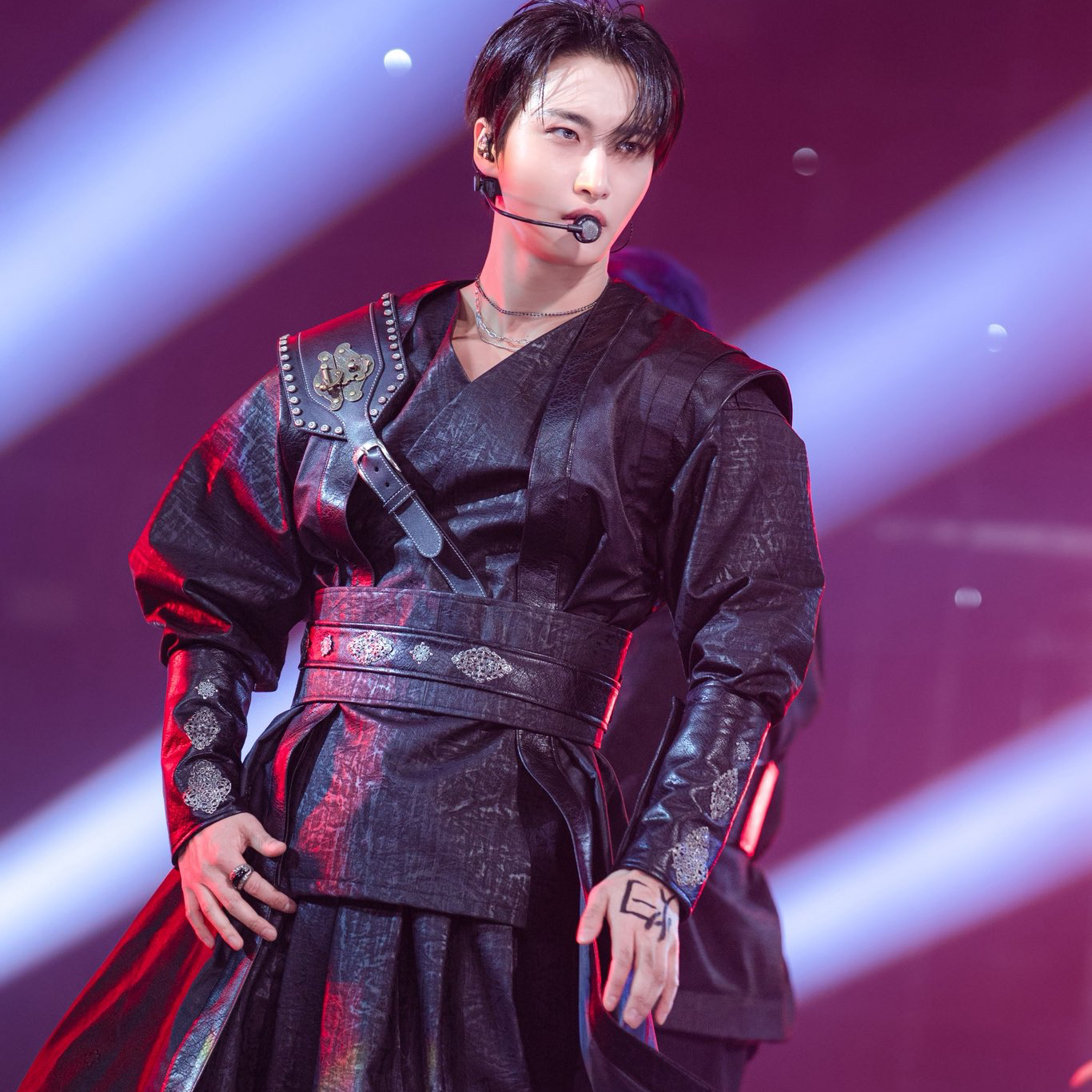 에이티즈 최근 활동샷