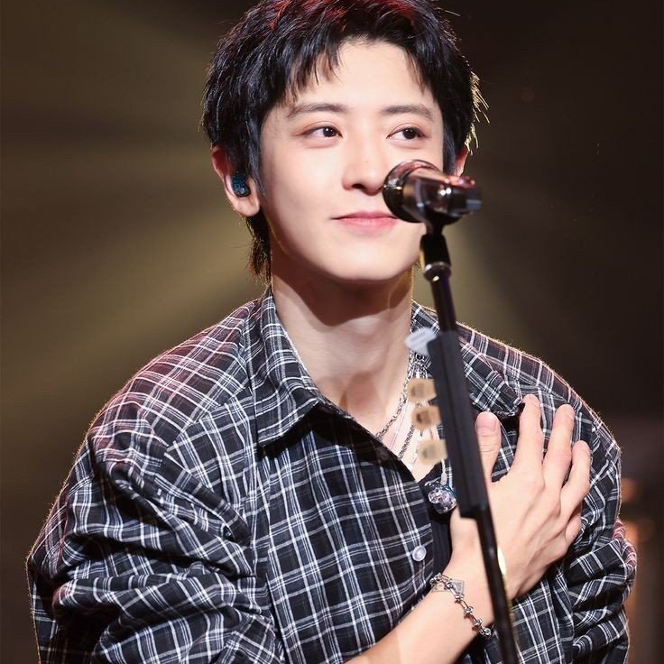 찬열 (EXO)의 비하인드 컷