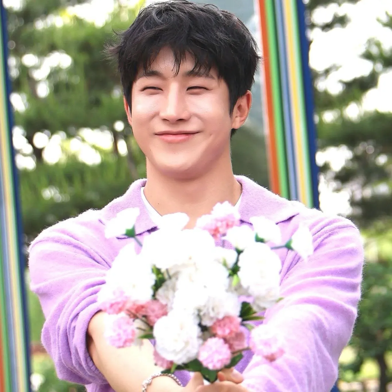 A moment captured by Jinjin (ASTRO)'s fan