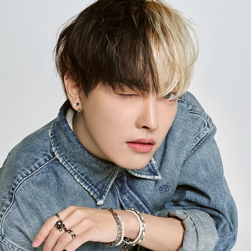 에이티즈 최근 활동샷