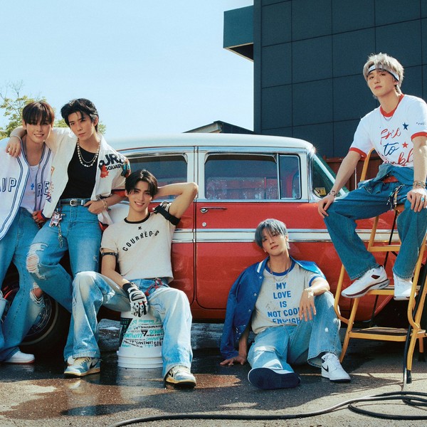 Popular profile image of SF9 selected by votes