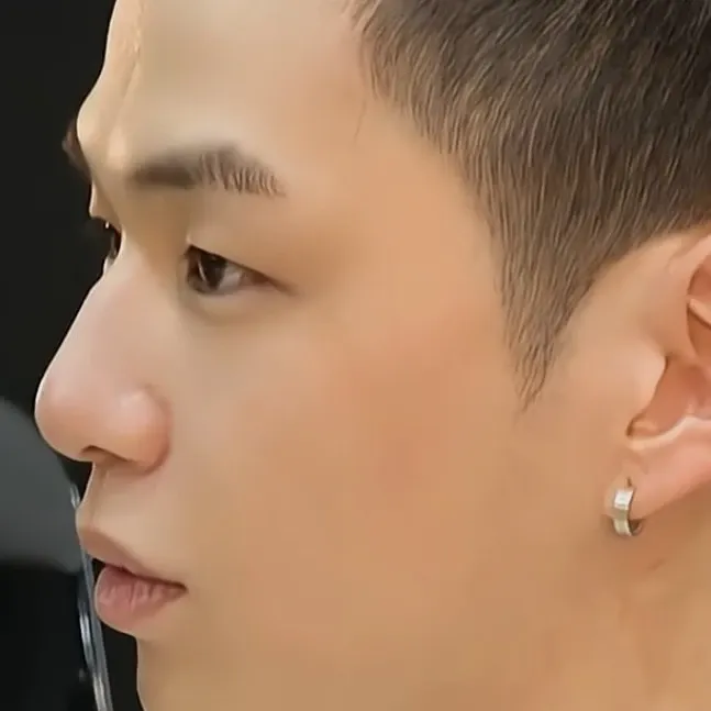 강다니엘의 비하인드 컷