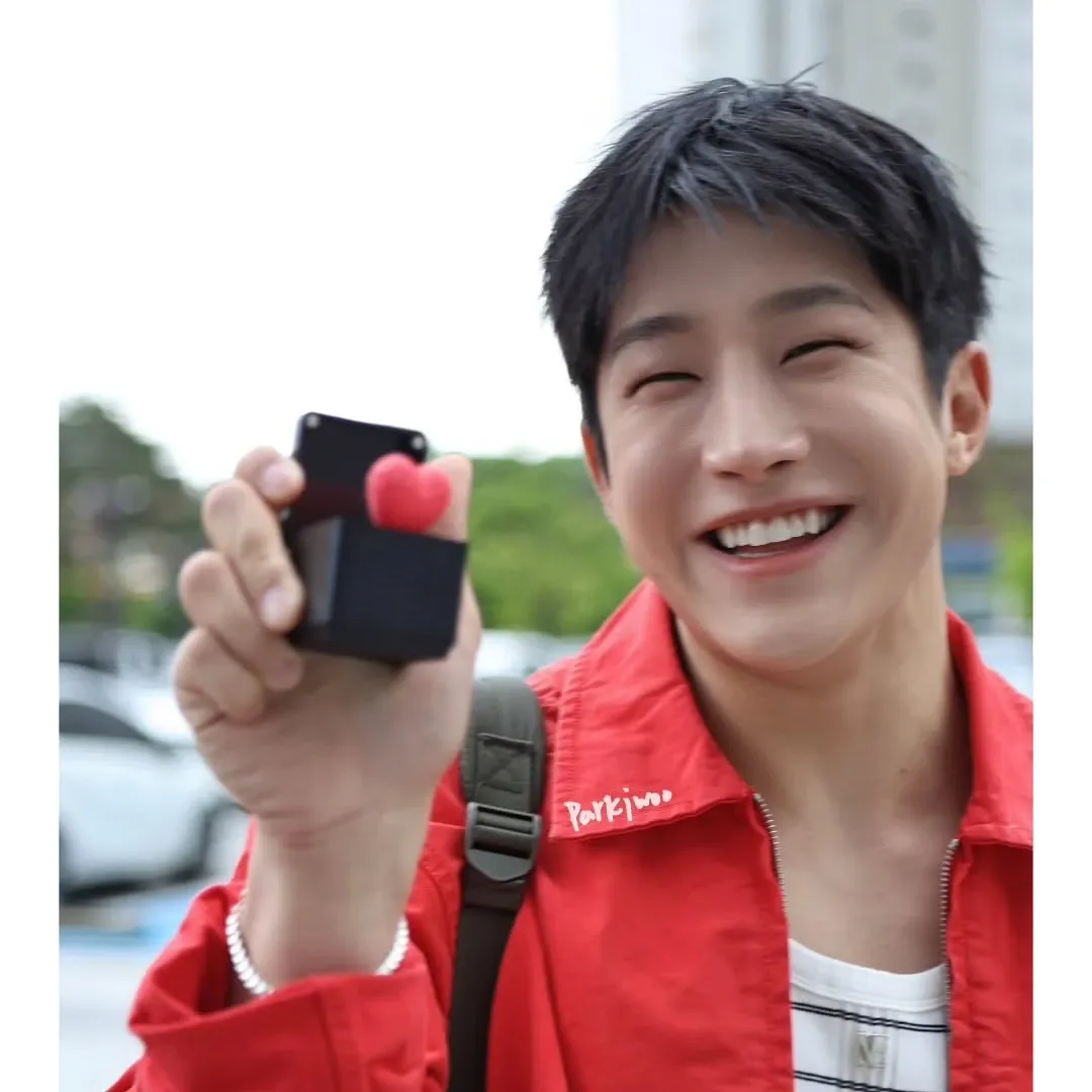 아스트로 최근 활동샷