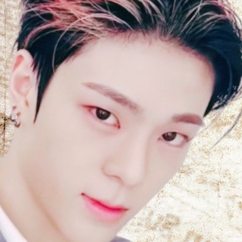 Latest photo of Kim Junmin (WHIB)