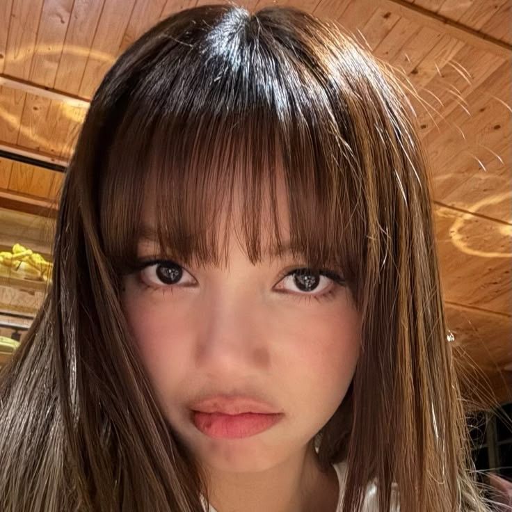 리사 (BLACKPINK) 최근 활동샷