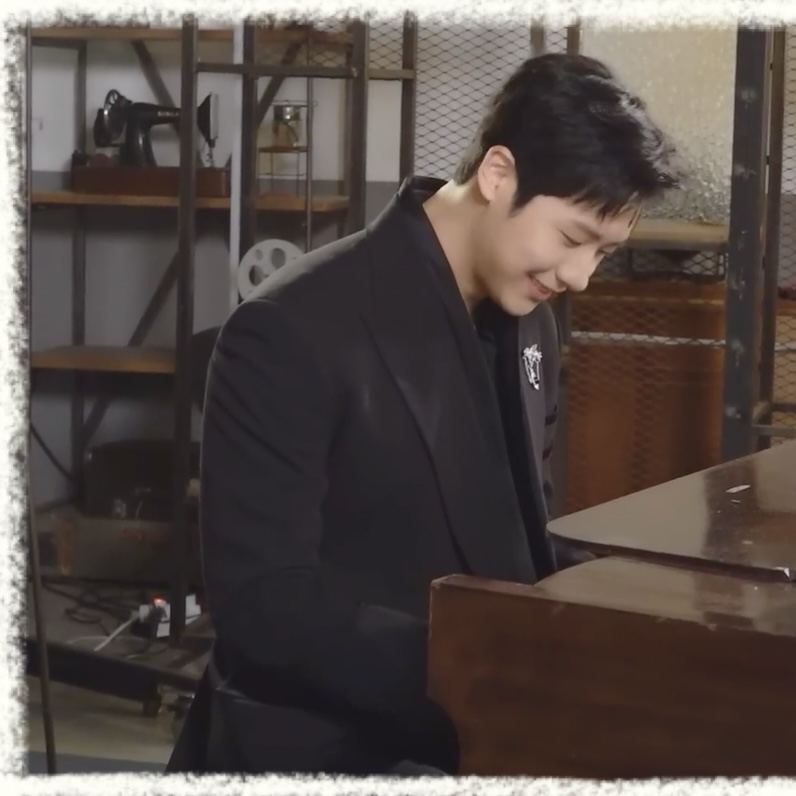 A moment captured by CNU (B1A4)'s fan