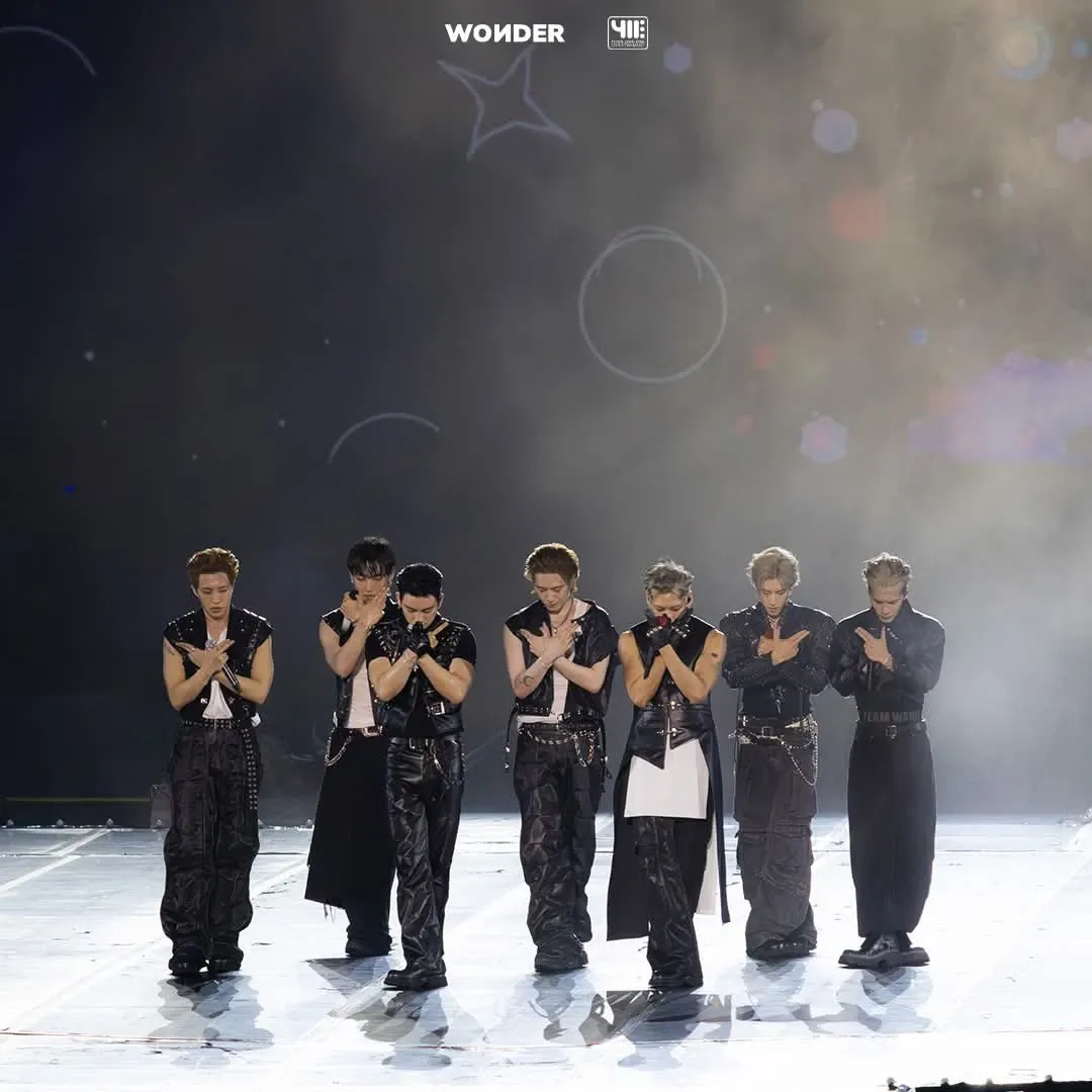 A moment captured by GOT7's fan