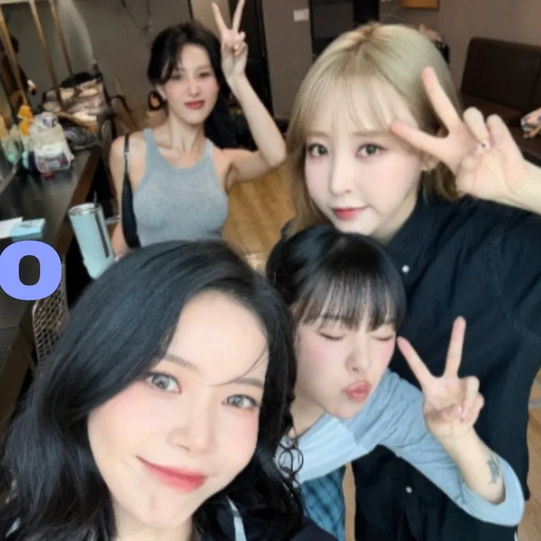 Latest photo of MAMAMOO