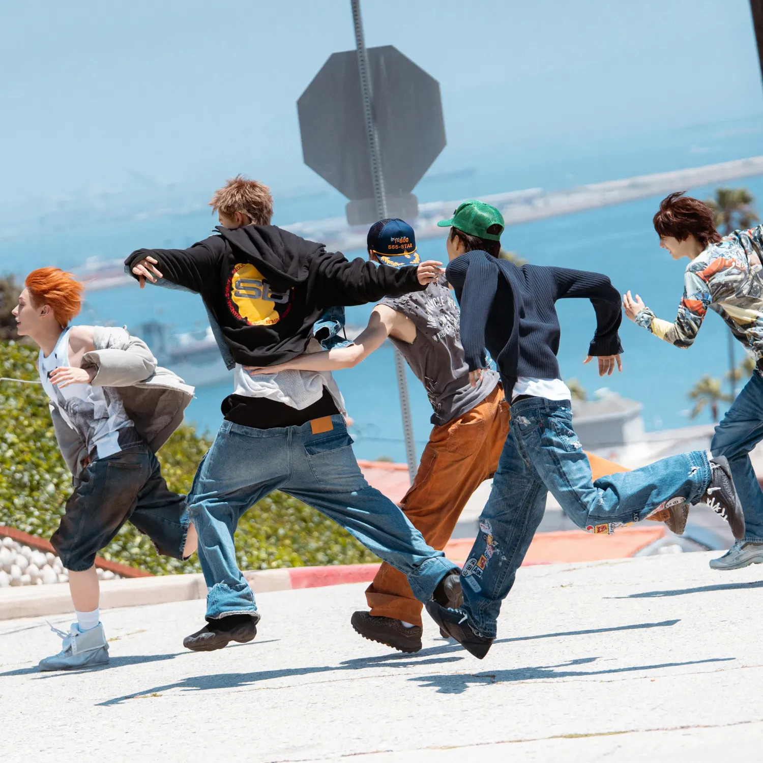 Behind-the-scenes cut of CORTIS