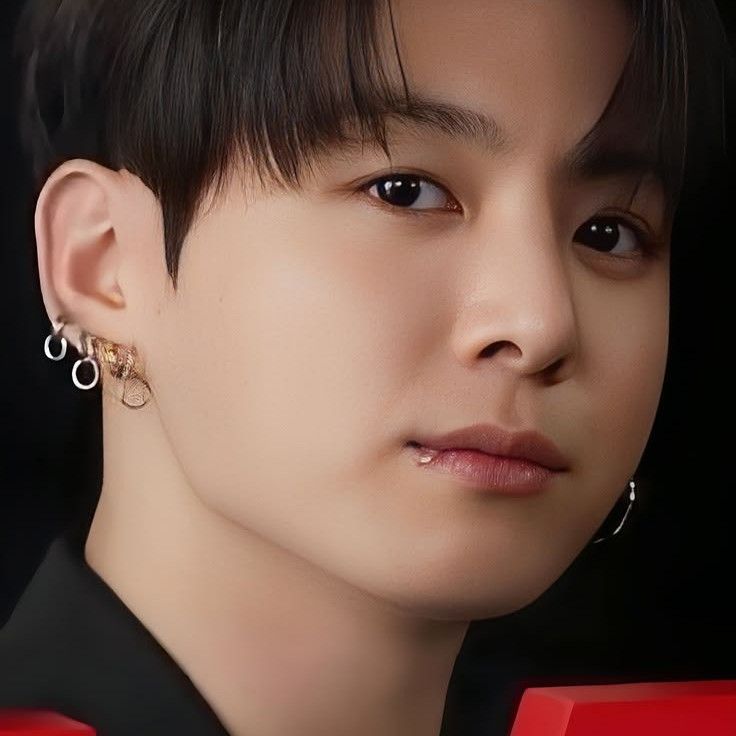 정국 (방탄소년단)의 최신 사진