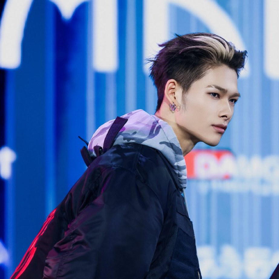 Recent activity shot of NI-KI (ENHYPEN)