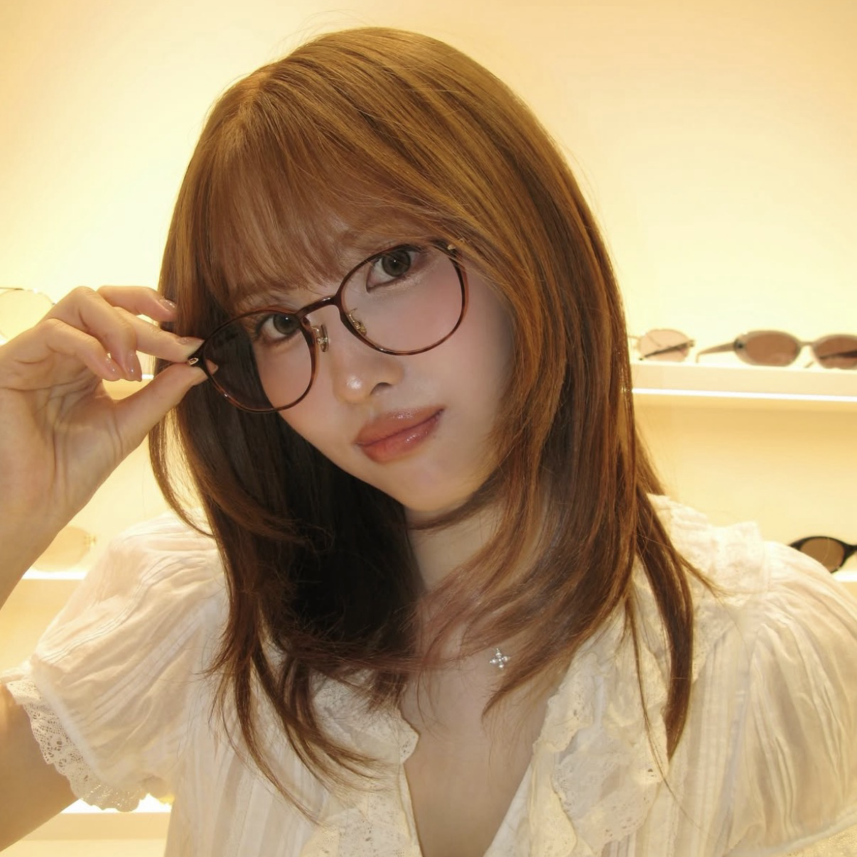 Foto terbaru Momo (TWICE)