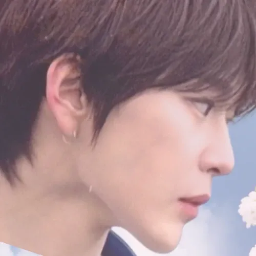 Recent activity shot of Haseung (WHIB)