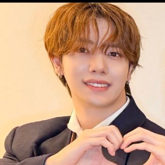 A moment captured by KAZUTA (n.SSign)'s fan