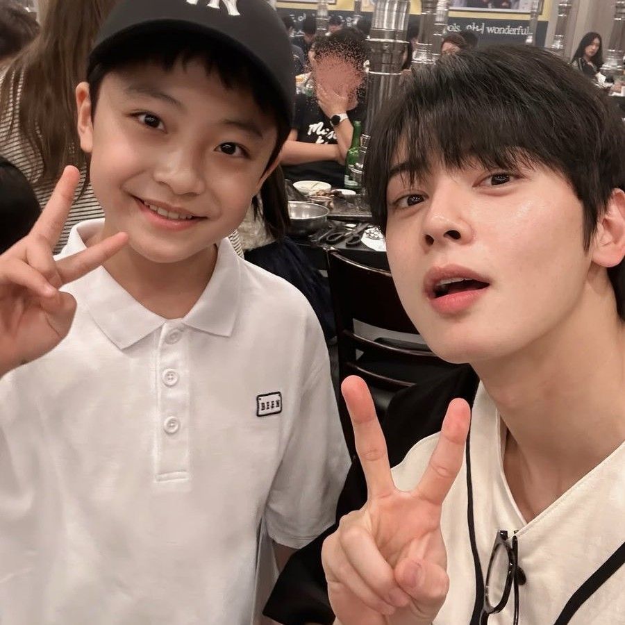 Behind-the-scenes cut of Eunwoo (ASTRO)