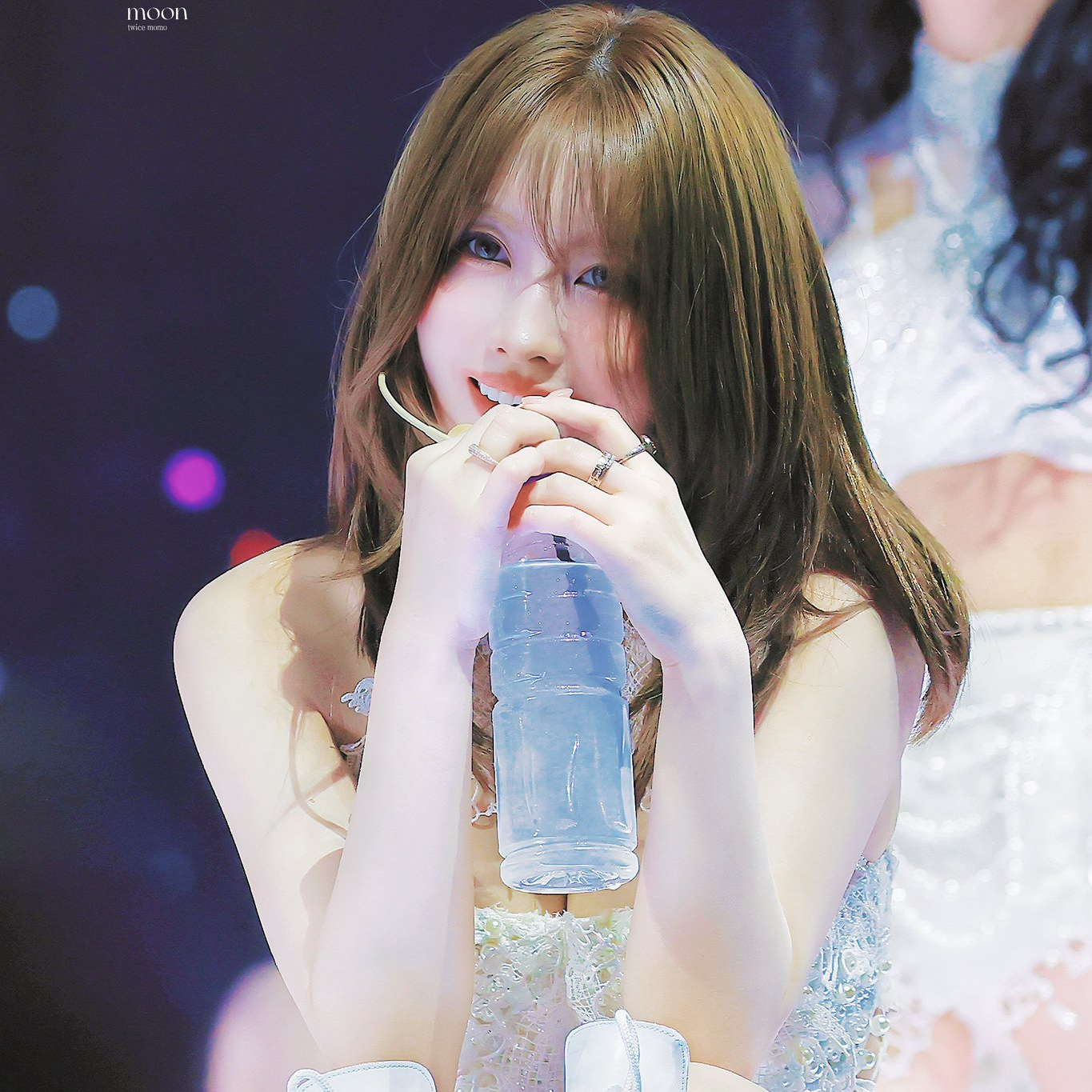 A moment captured by Momo (TWICE)'s fan