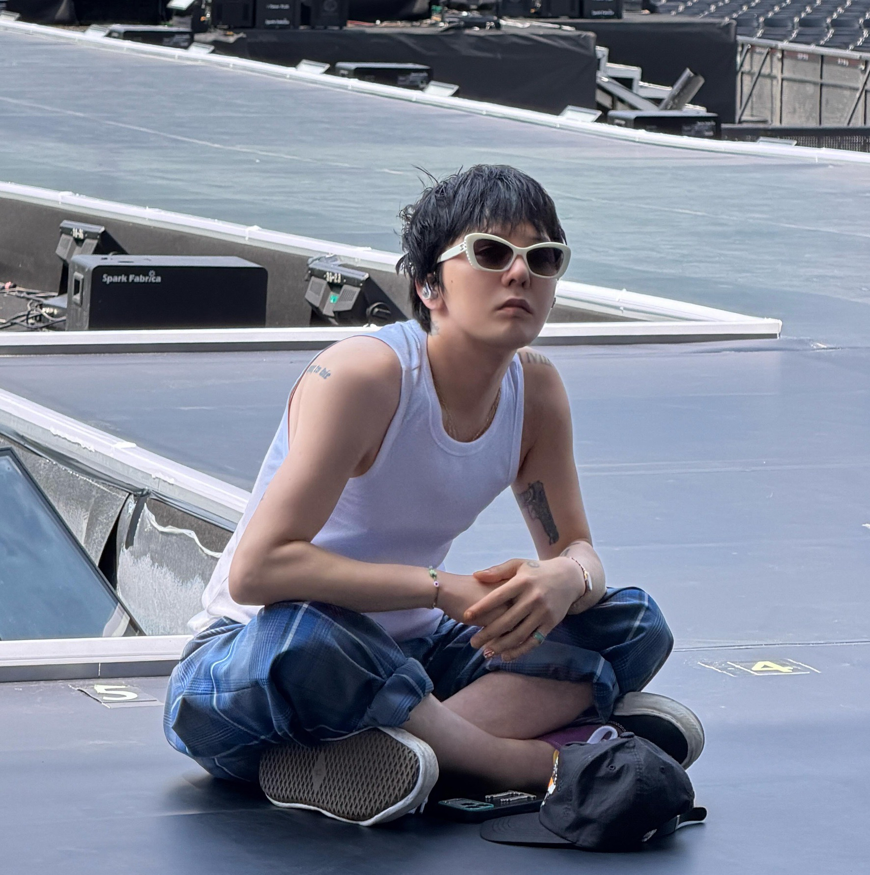 Recent activity shot of G-DRAGON (BIGBANG)