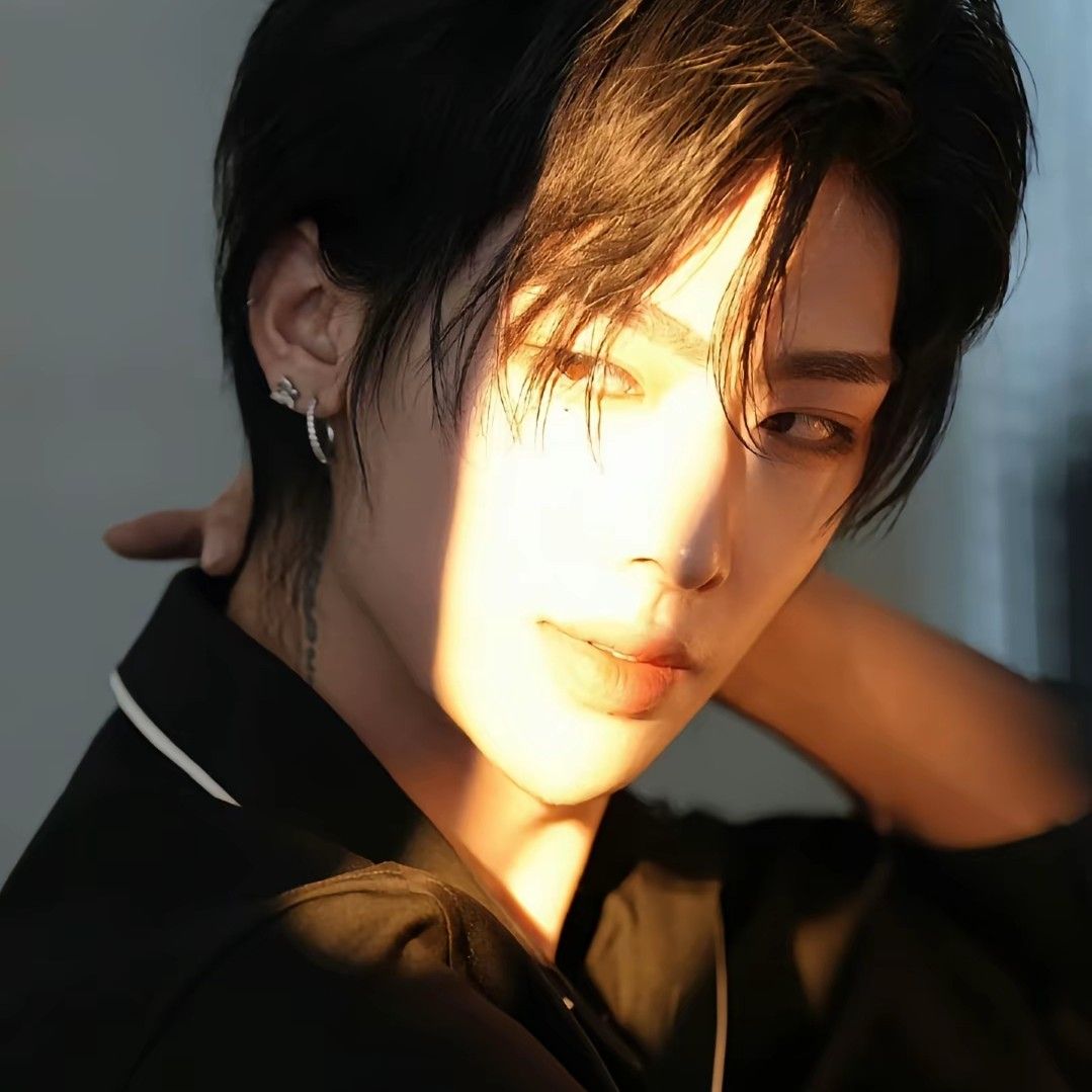 A moment captured by Ricky (ZEROBASEONE)'s fan