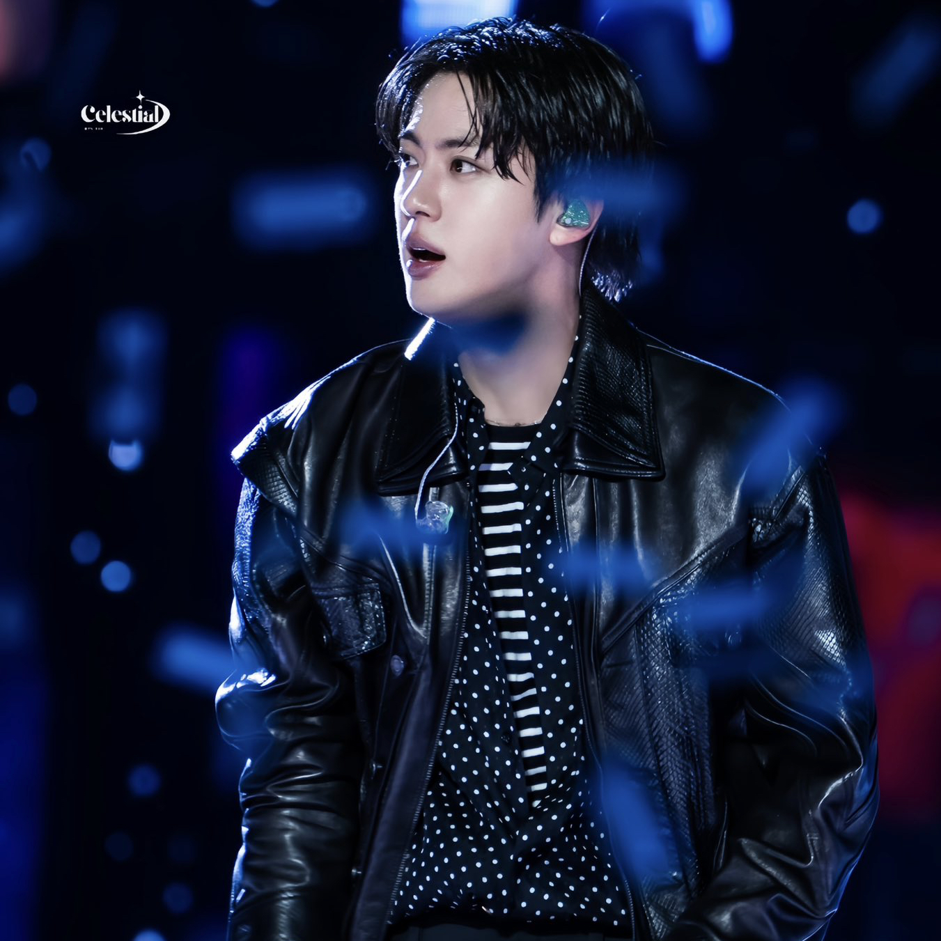 진 (방탄소년단) 최근 활동샷