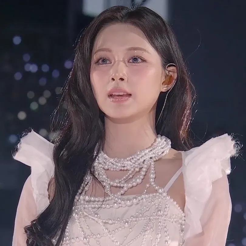 쯔위 (TWICE)의 비하인드 컷