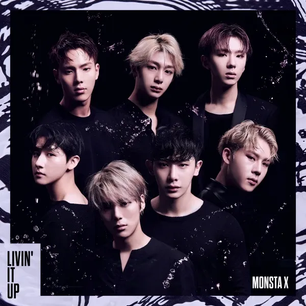 Momen yang diabadikan oleh penggemar MONSTA X