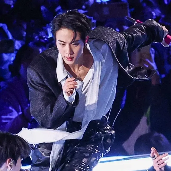 Latest photo of Jin (BTS)