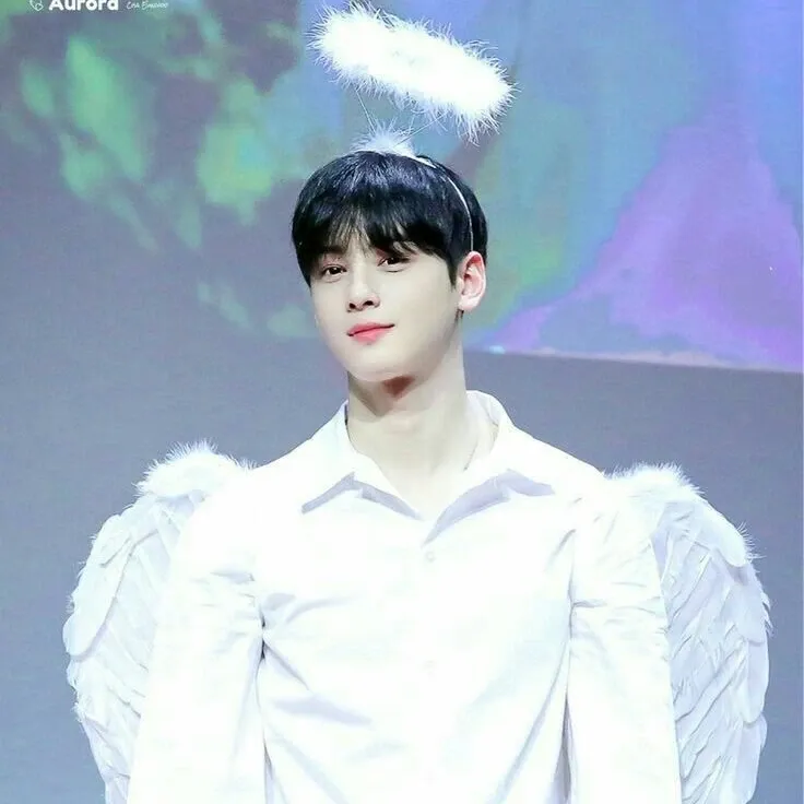 Recent activity shot of Eunwoo (ASTRO)