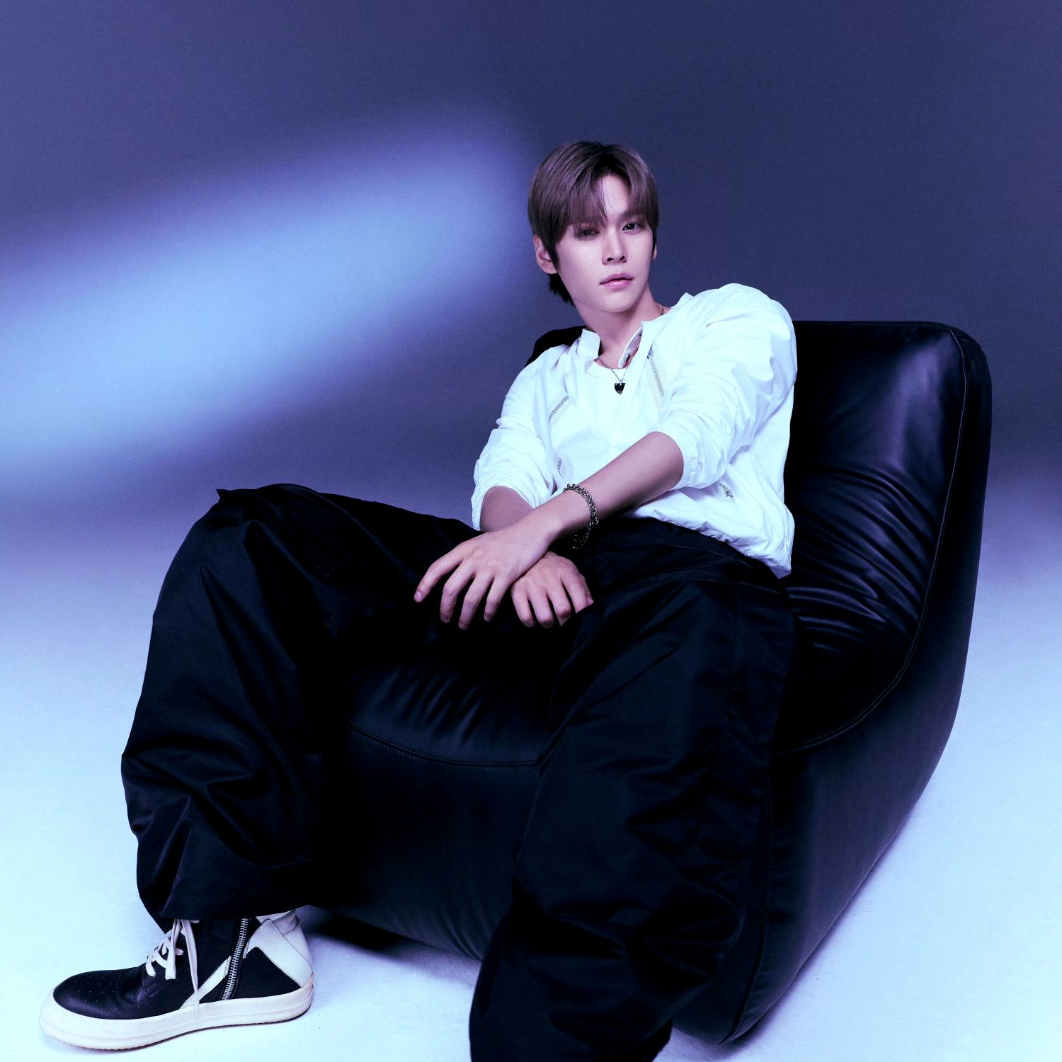 Recent activity shot of Eunseok (RIIZE)