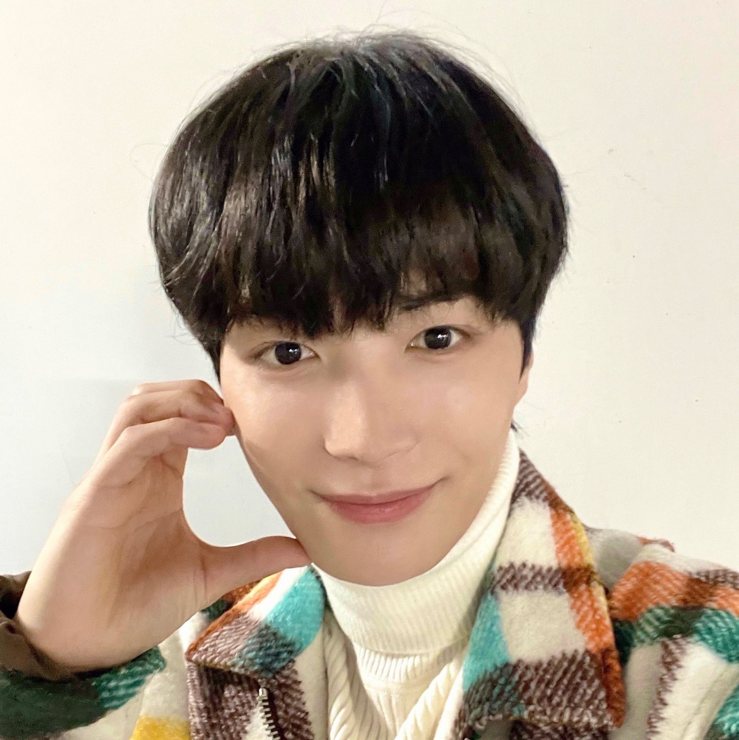 Behind-the-scenes cut of Kim Jonghyeon