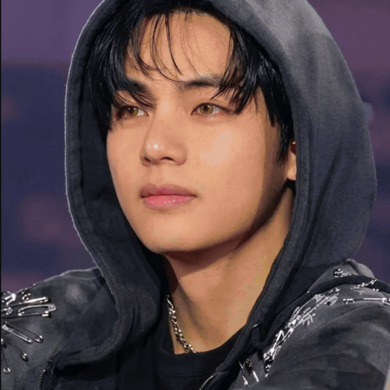Foto terbaru V (BTS)