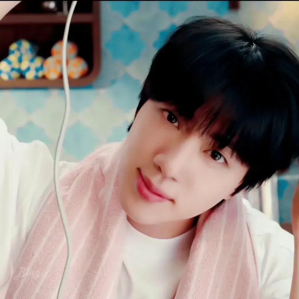 오늘 가장 핫한 케이팝 커뮤니티 피드