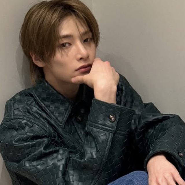 Behind-the-scenes cut of Stray Kids