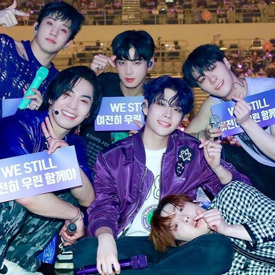 아스트로 최근 활동샷