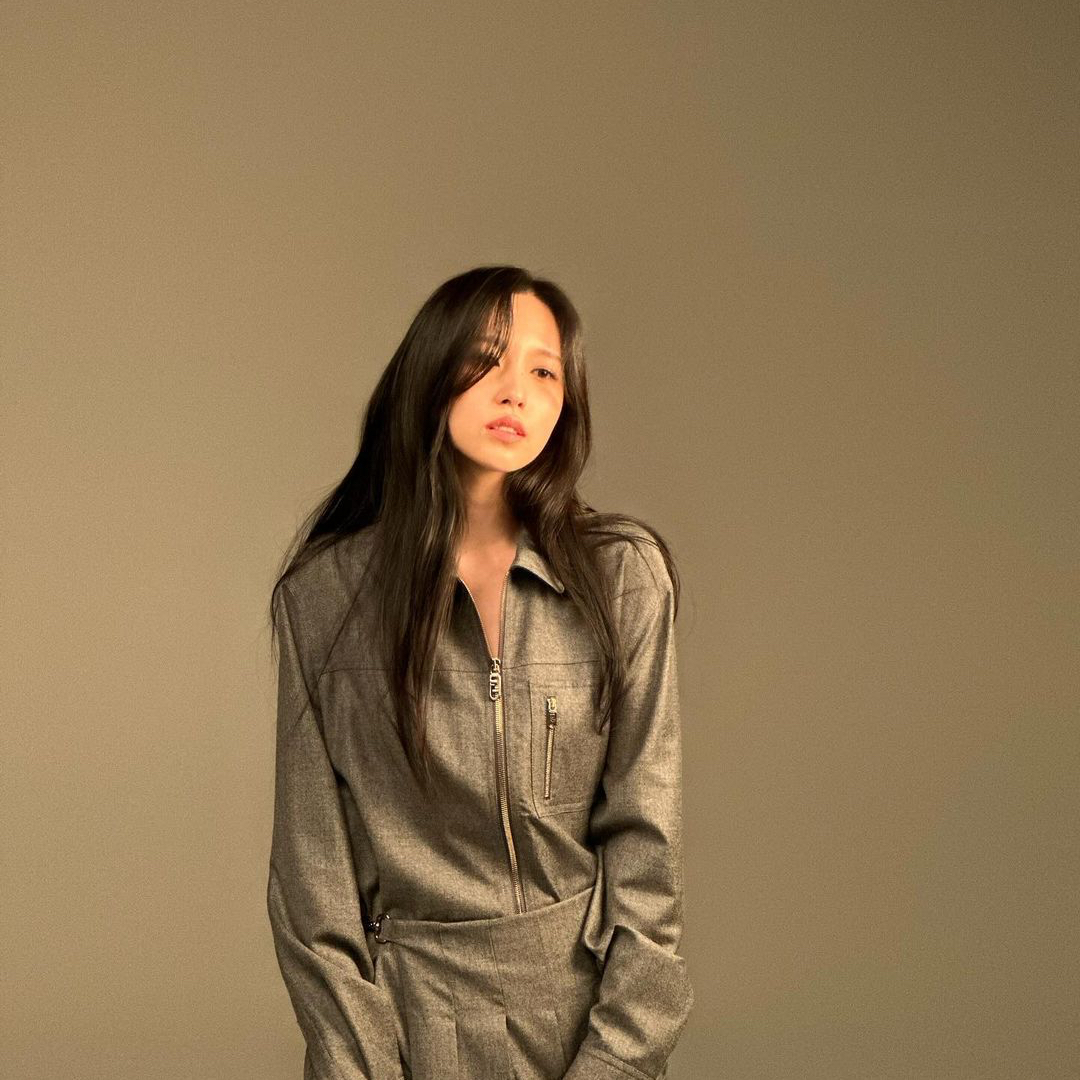 Mina (TWICE)的最新照片