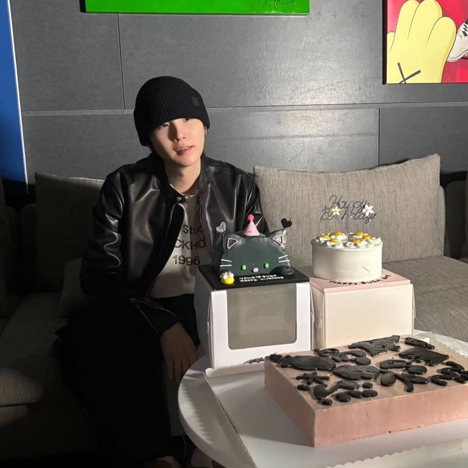 Latest photo of SUGA (BTS)