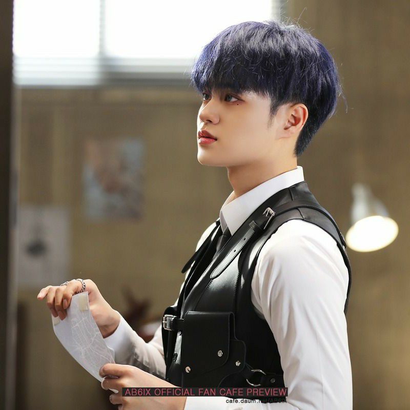 Recent activity shot of Lee Daehwi (AB6IX)