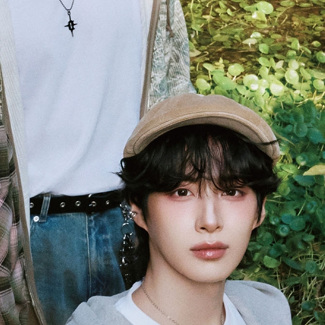 Recent activity shot of Seoho (ONEUS)