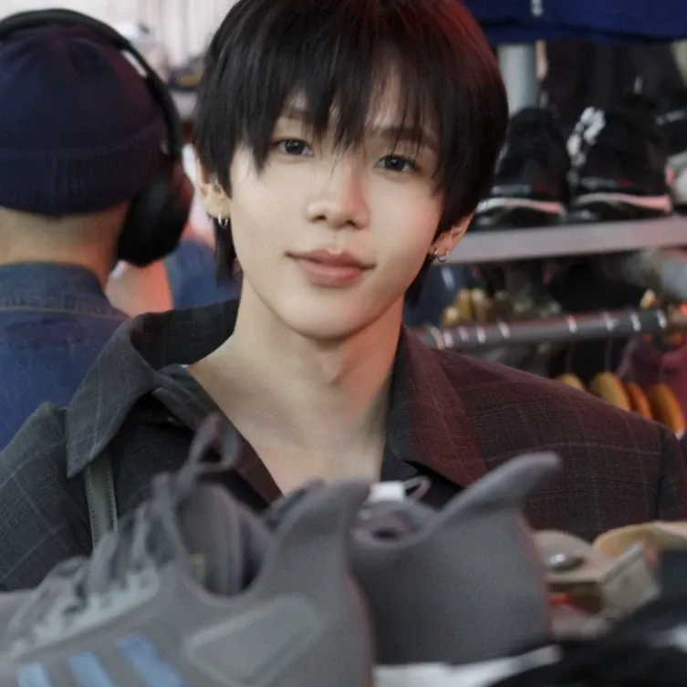 Recent activity shot of SHOTARO (RIIZE)