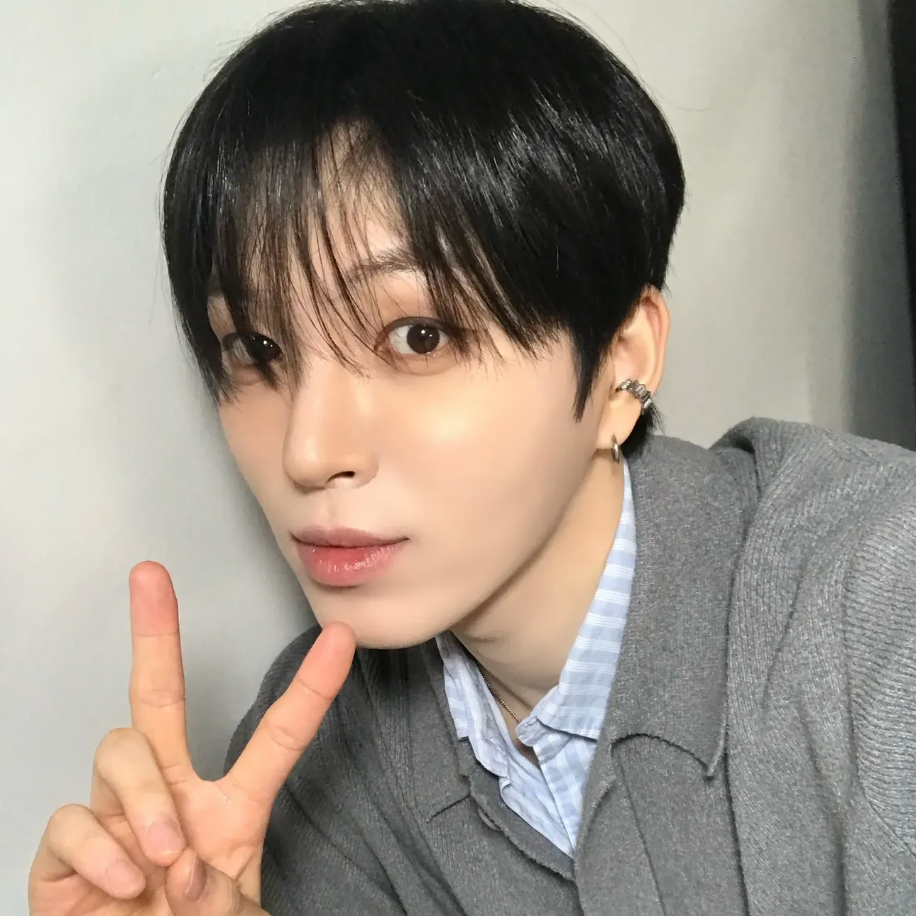 Latest photo of HEECHAN (DKB)