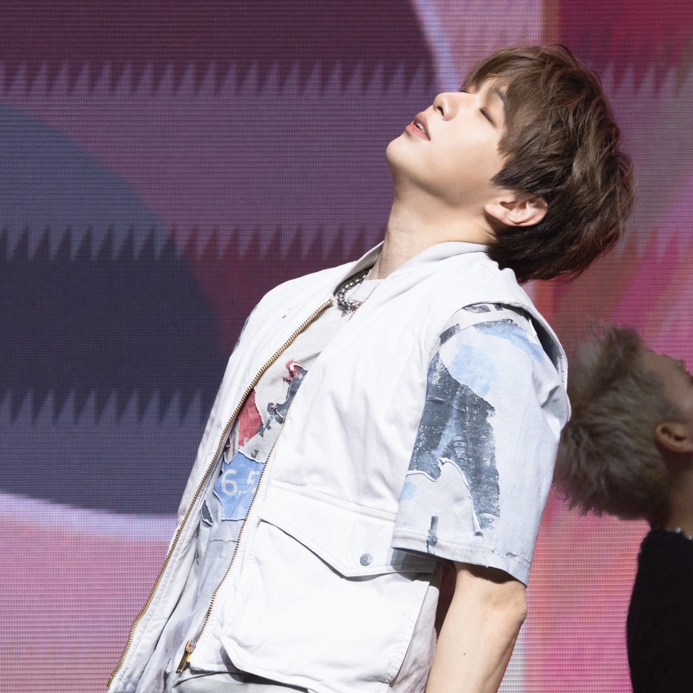 강다니엘 최근 활동샷