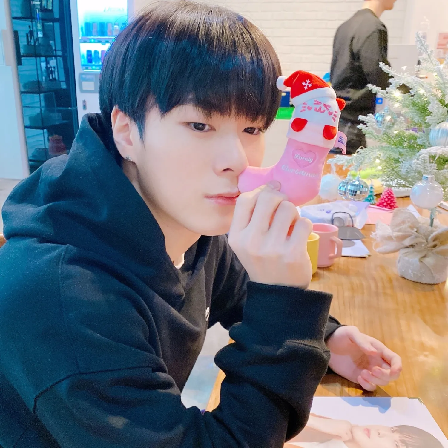 Latest photo of Moonbin (ASTRO)