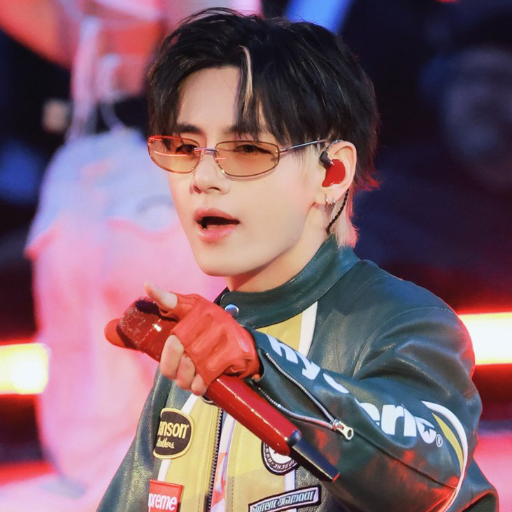 Recent activity shot of V (BTS)