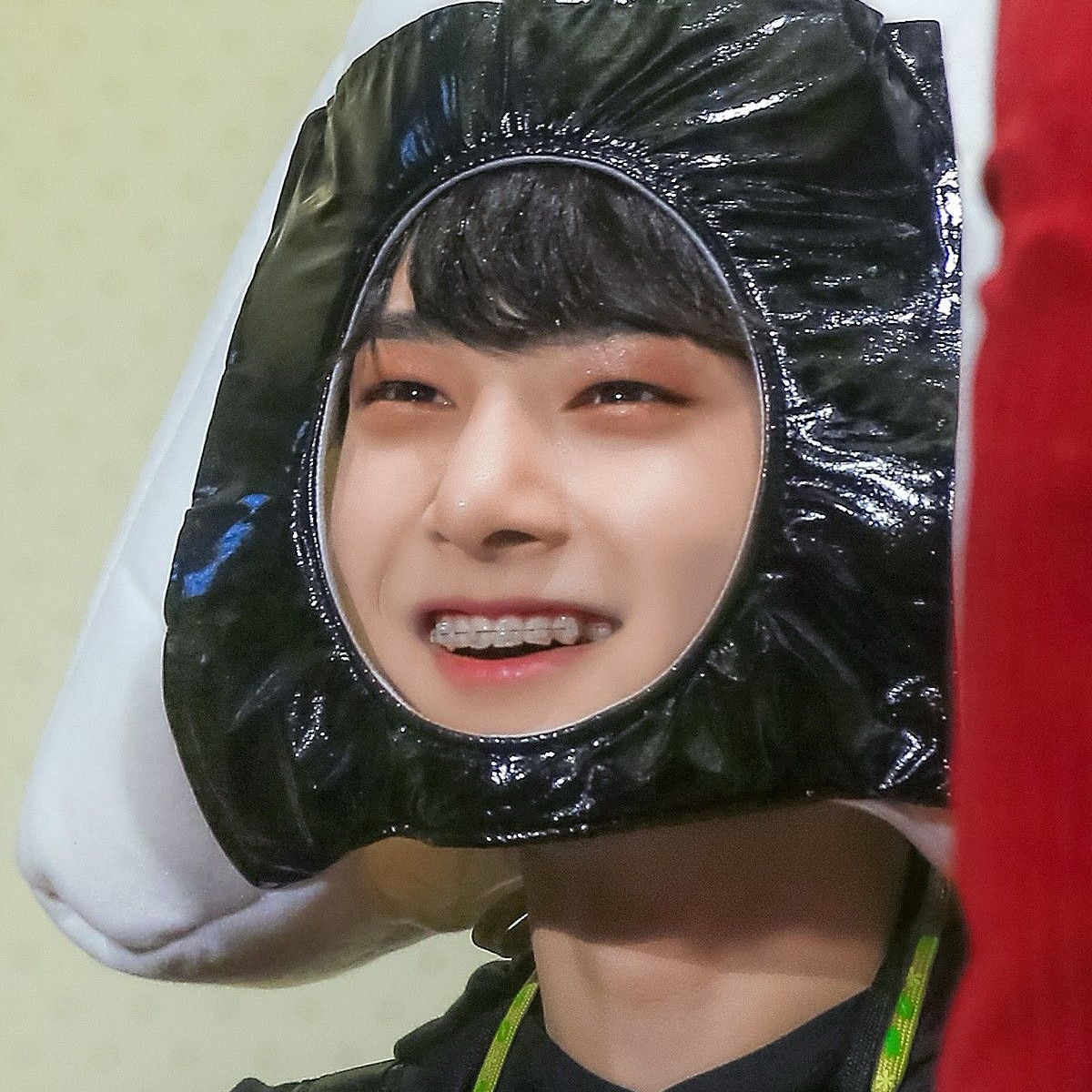 Behind-the-scenes cut of I.N (Stray Kids)