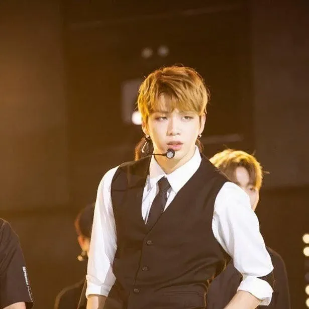 Foto aktivitas terbaru Kang Daniel